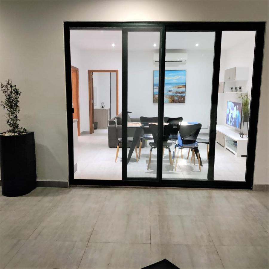 Stunning Penthouse Roof Terrace & Communal Swimming Pool San Pawl il-Baħar Zewnętrze zdjęcie
