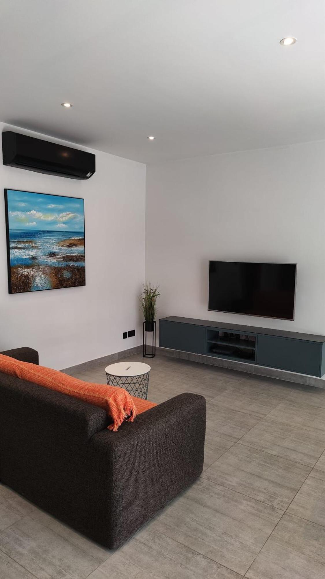Stunning Penthouse Roof Terrace & Communal Swimming Pool San Pawl il-Baħar Zewnętrze zdjęcie
